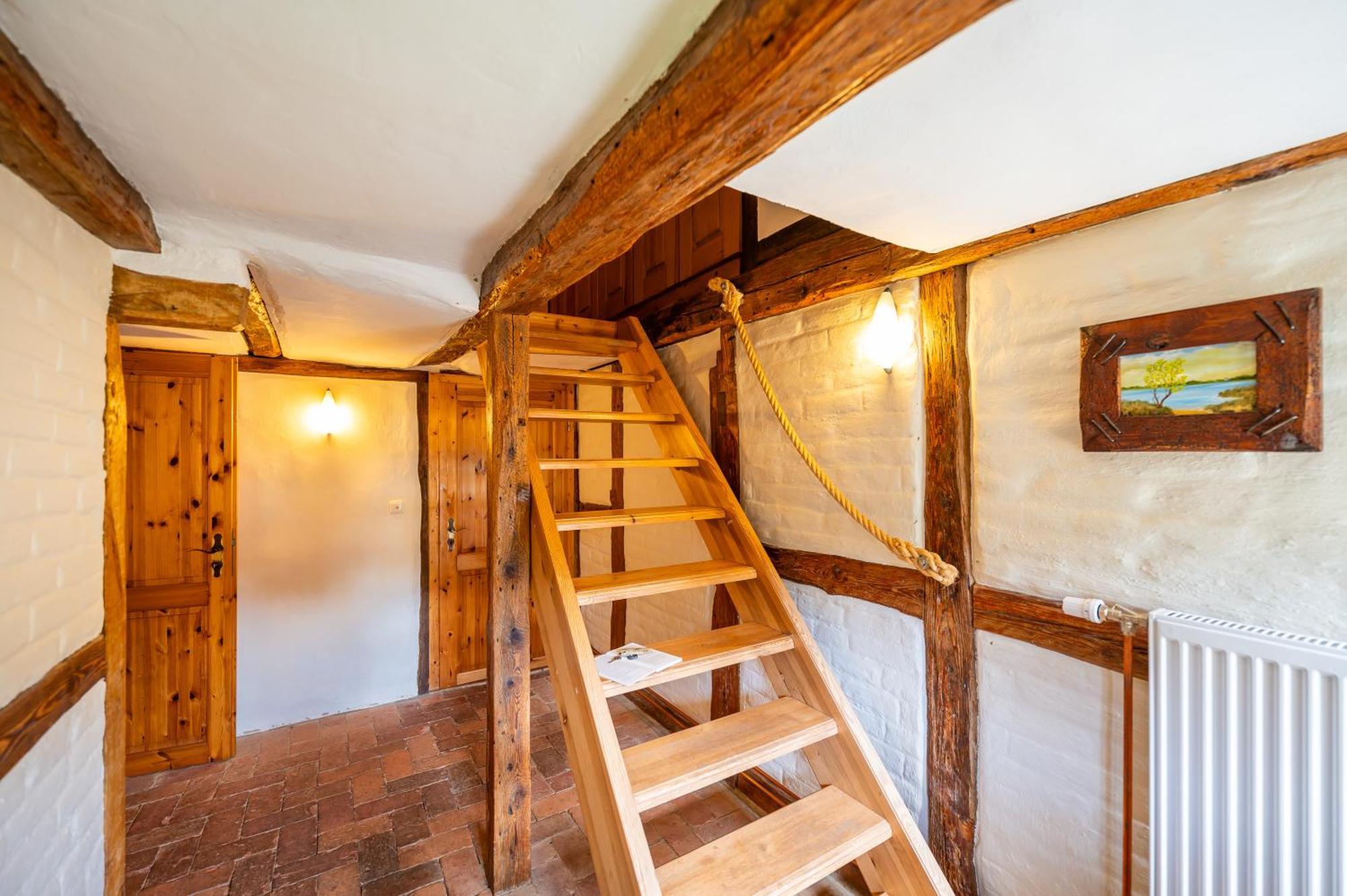 Hexenhaus Auf Ruegen Apartment Rappin Bagian luar foto